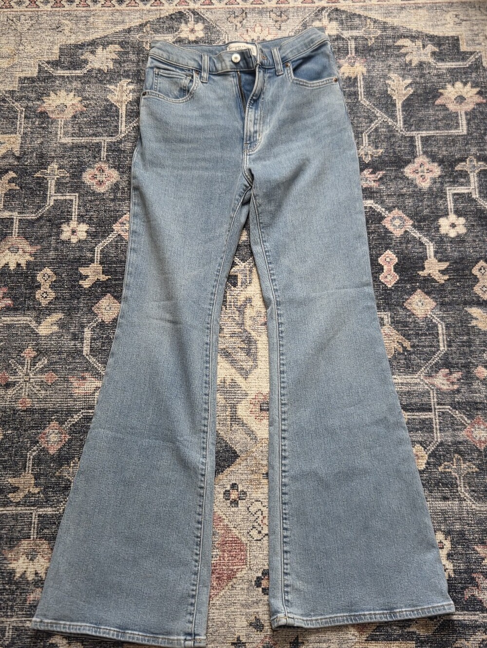 Abercrombie & Fitch Light Blue Flare Jeans Size 27